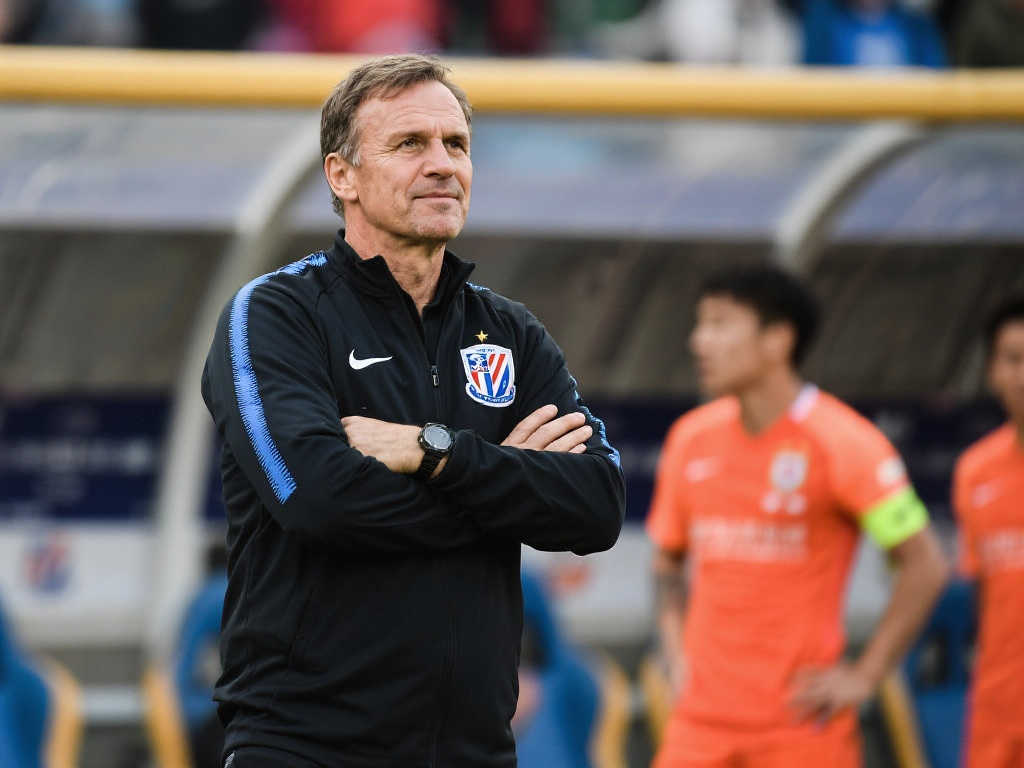 姆巴佩和登 姆巴佩和登